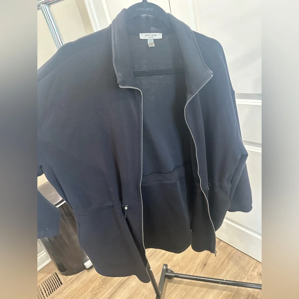 Women’s jacket - Picture 2 of 5